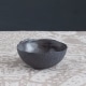 Kleine handgemachte Porzellanschale Jacquard Black mit Leinenprägung, Ø 9 cm